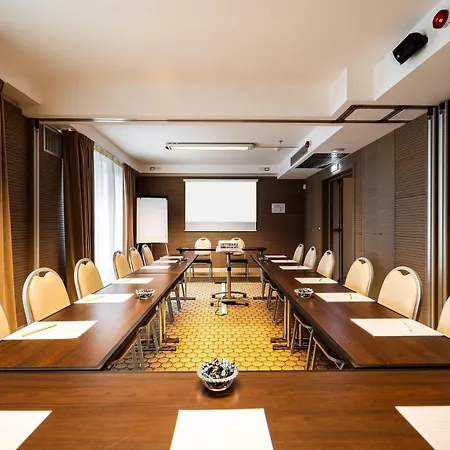 Delta By Marriott Sardinia מלון אולביה
